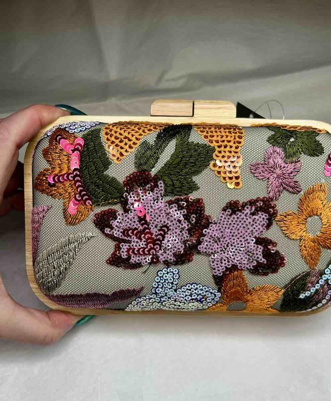 Review Thumbnail Image 2 248966389