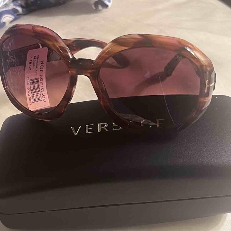 Review Thumbnail Image 0 248220926