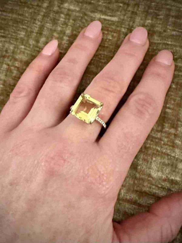 Review Thumbnail Image 1 239810959