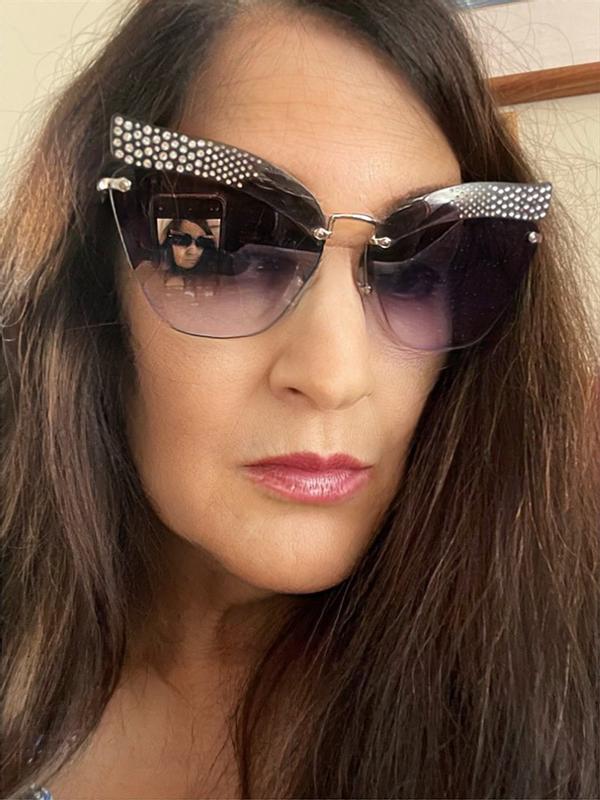 Review Thumbnail Image 0 207573892