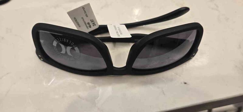 Review Thumbnail Image 0 237665474