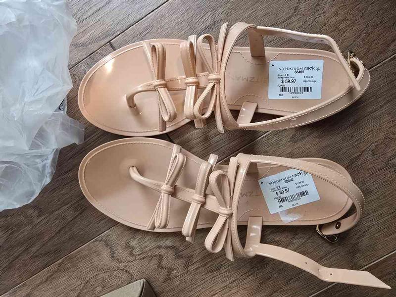 Review Thumbnail Image 3 248429563