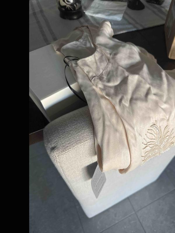 Review Thumbnail Image 0 249450242