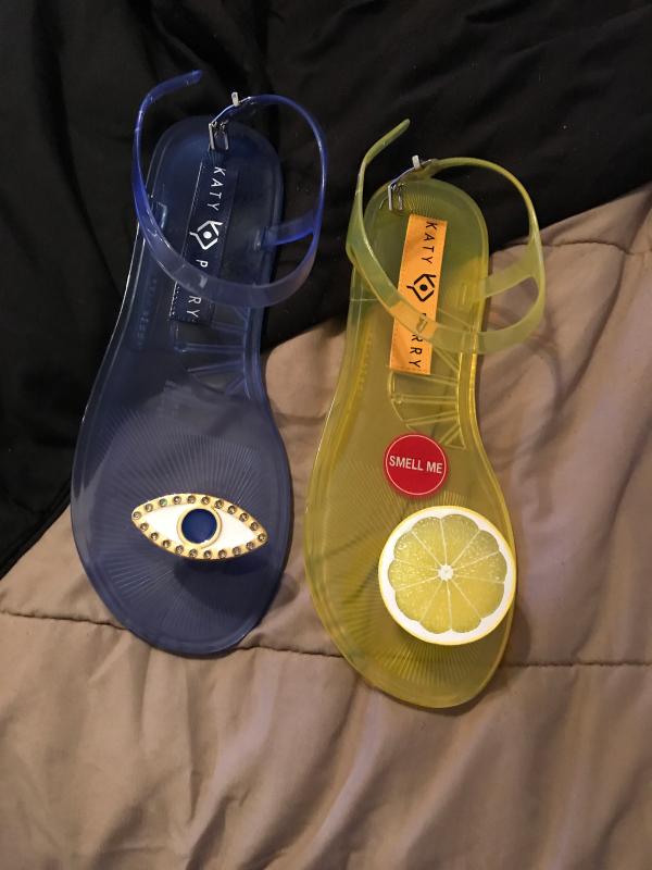 Review Thumbnail Image 0 190528004