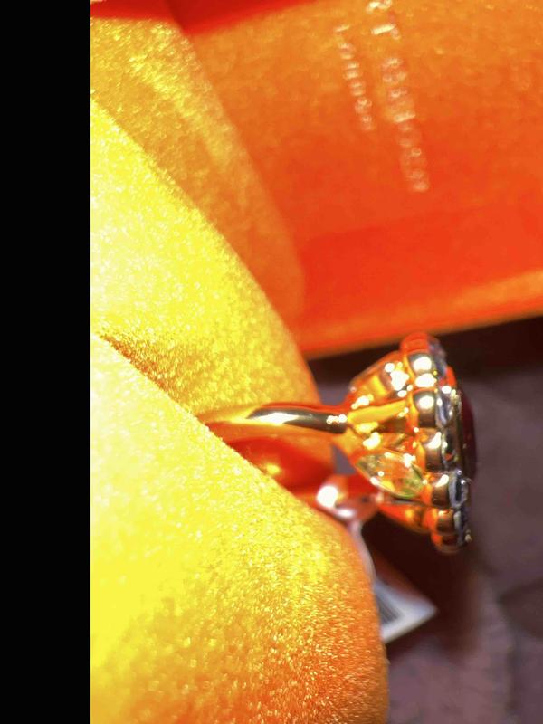 Review Thumbnail Image 0 247885361