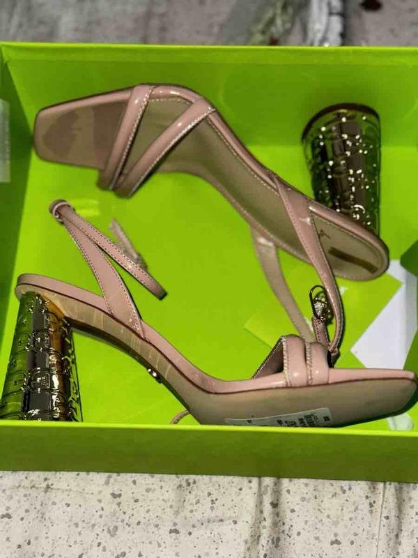 Review Thumbnail Image 0 233696483