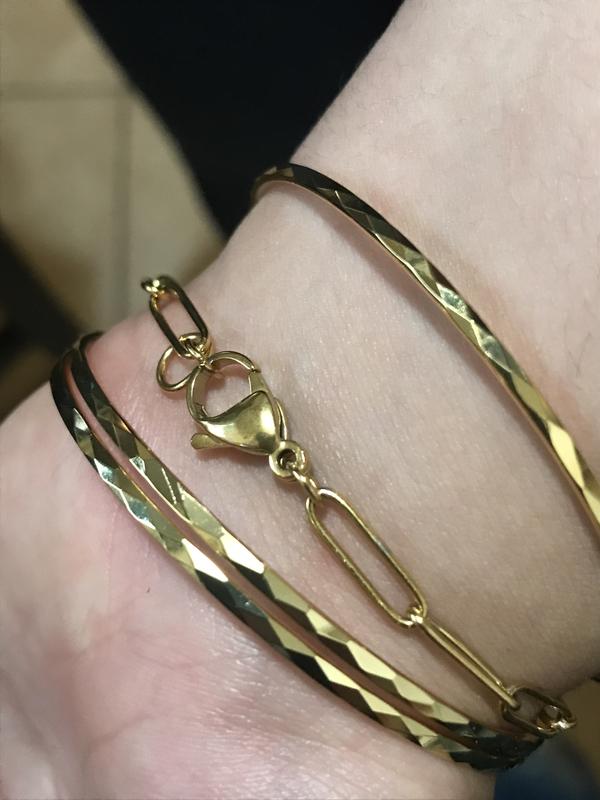 Review Thumbnail Image 0 226579860