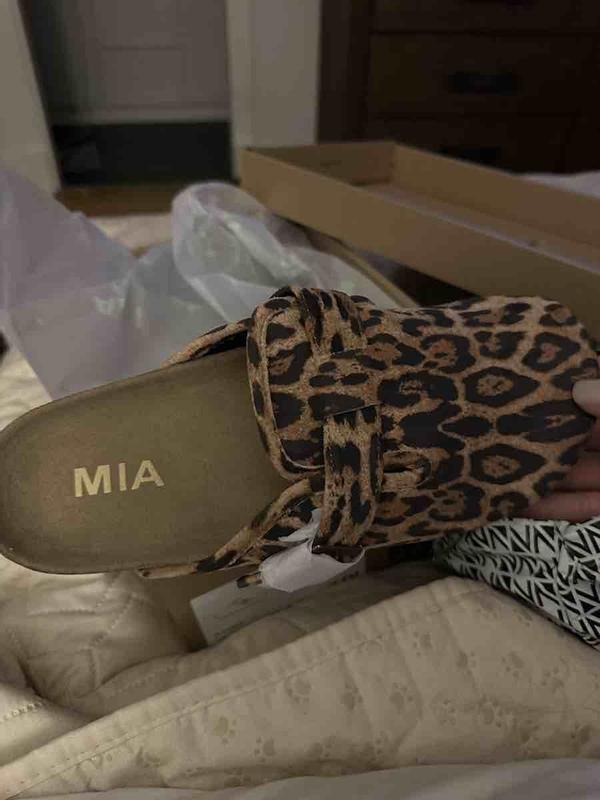 Review Thumbnail Image 2 244470418