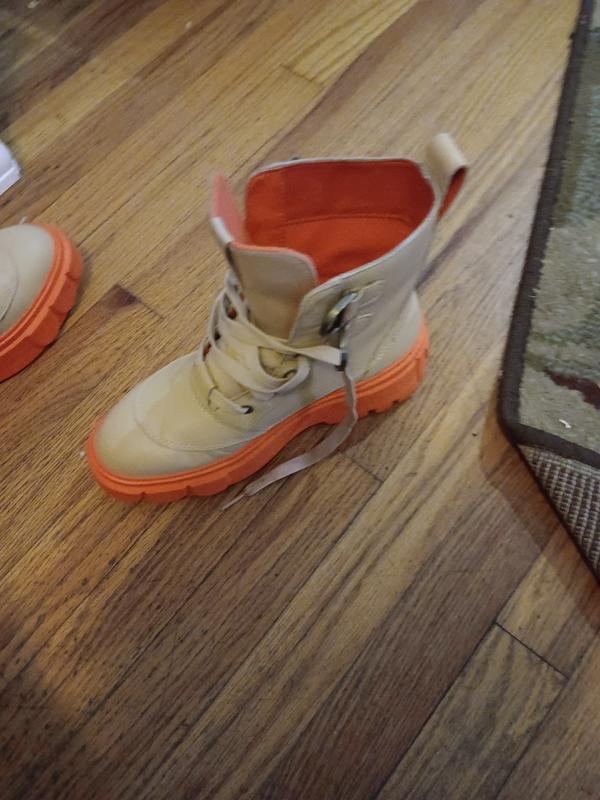 Sorel waterproof slay