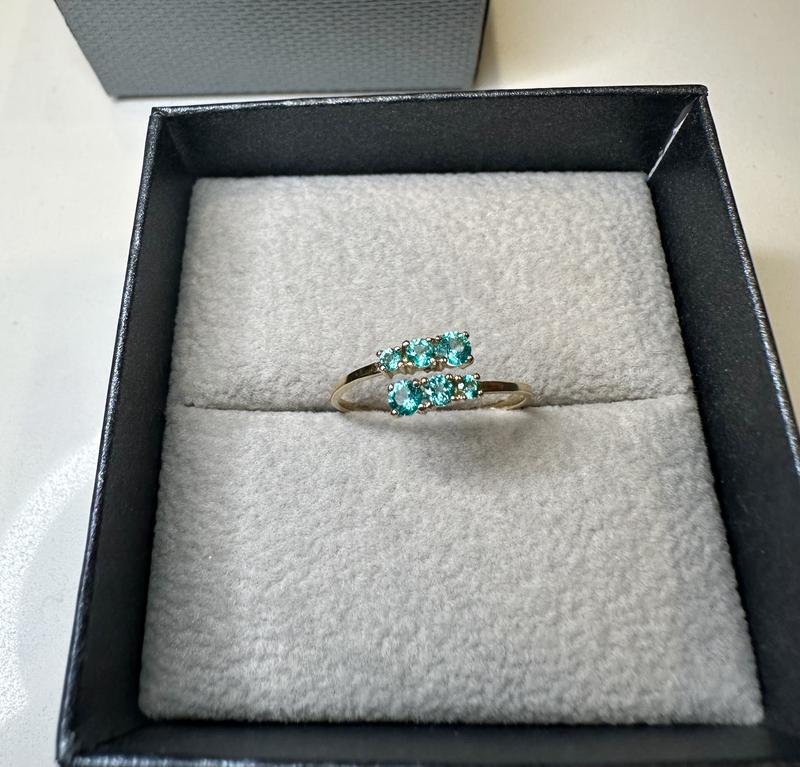 Review Thumbnail Image 0 250983246