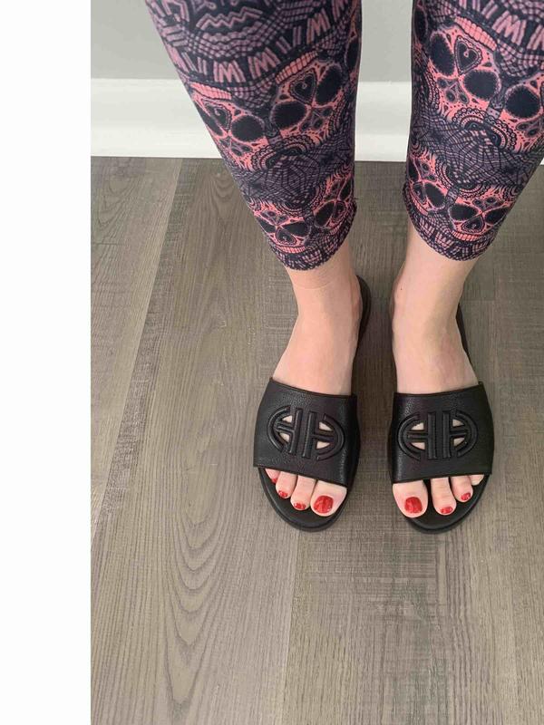 Review Thumbnail Image 0 224778977