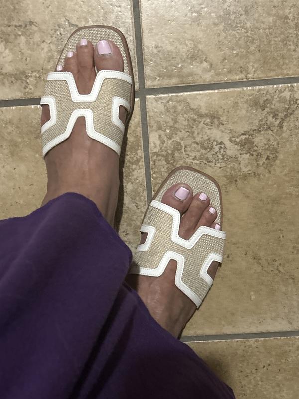 Customer photo for "Harlien slide sandals"