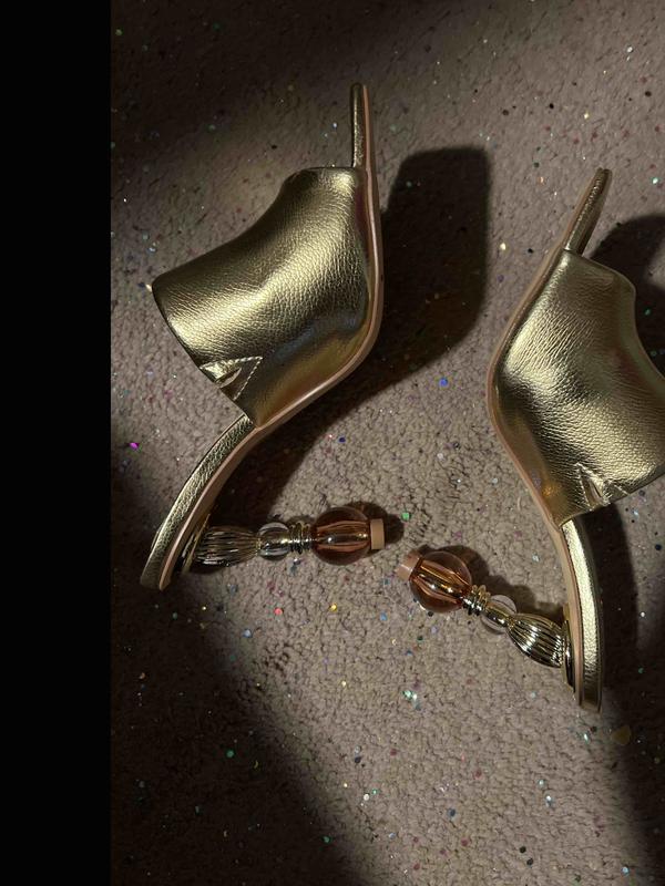 Review Thumbnail Image 4 246001617