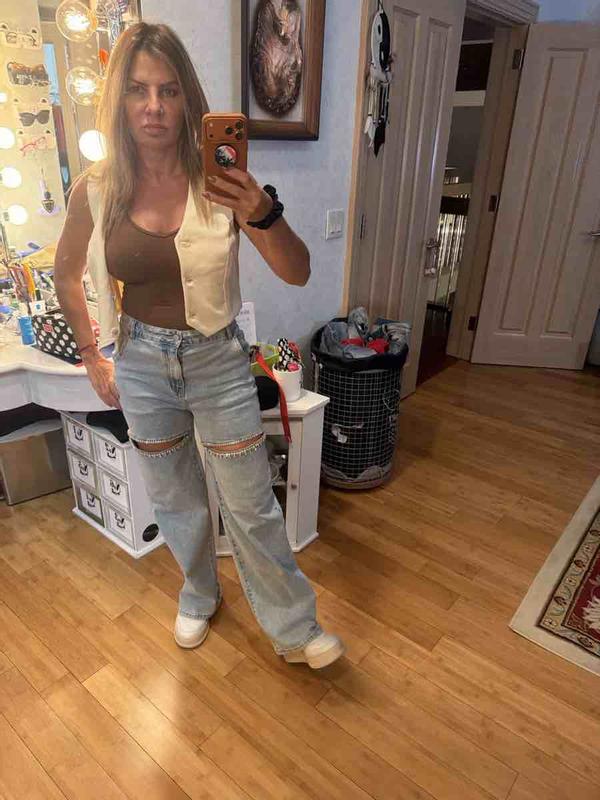 Review Thumbnail Image 1 246739850