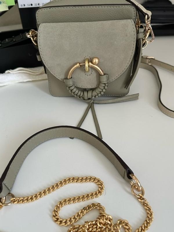 Review Thumbnail Image 0 228396337