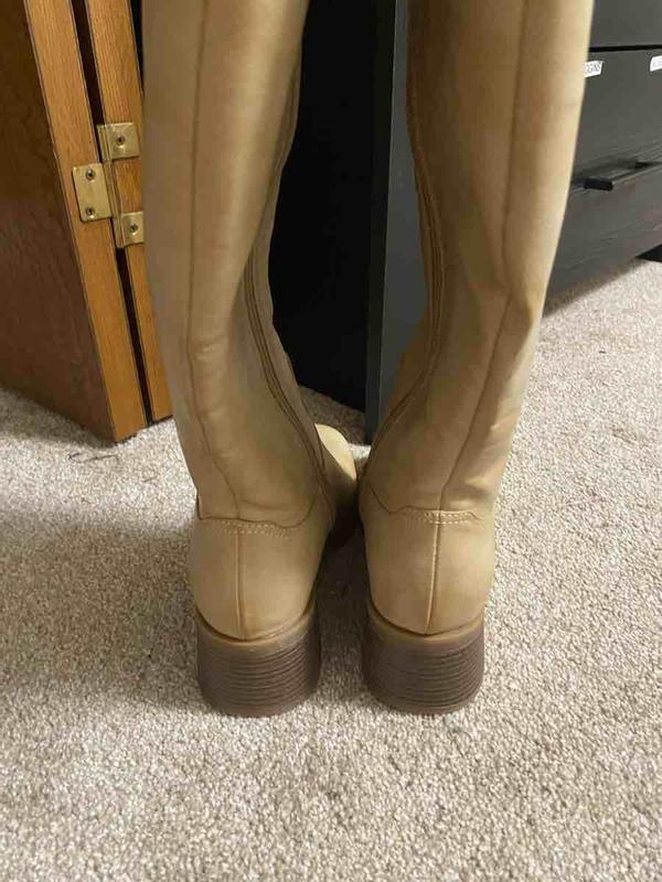 Review Thumbnail Image 0 248689713