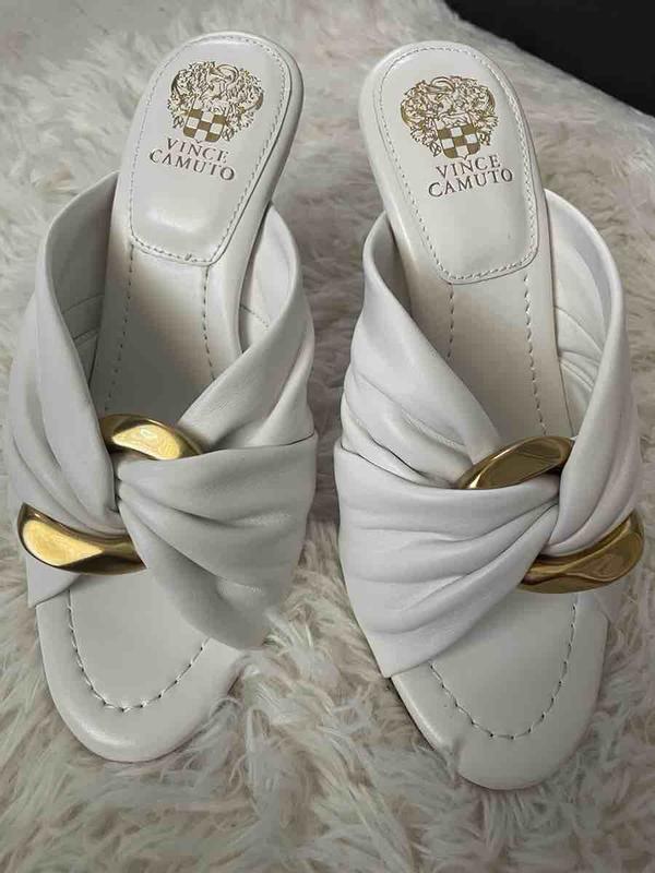 Review Thumbnail Image 0 242159932