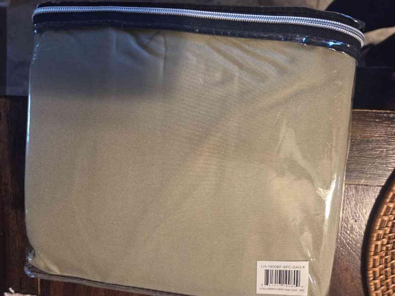 Review Thumbnail Image 0 247418291