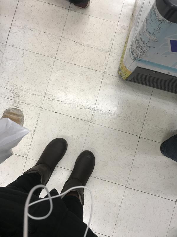 Review Thumbnail Image 0 183901459