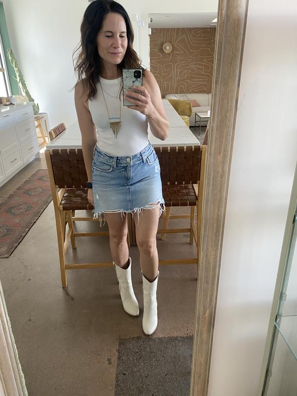 Review Thumbnail Image 0 219476479