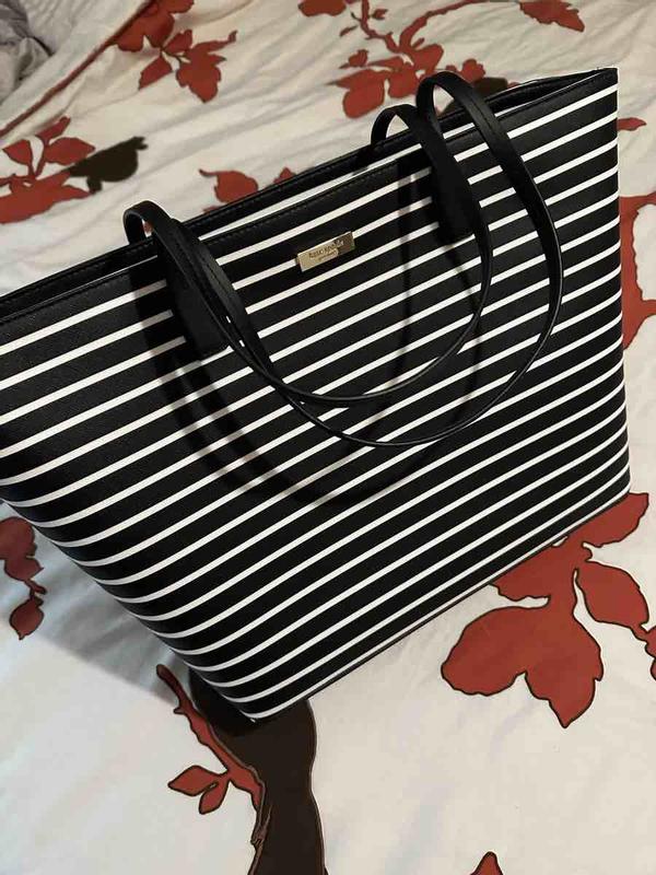 Review Thumbnail Image 0 226417586