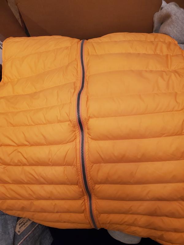 Review Thumbnail Image 0 230899960