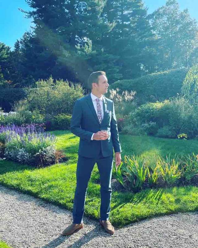 Review Thumbnail Image 0 211757872