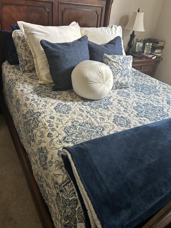 Review Thumbnail Image 0 235395695