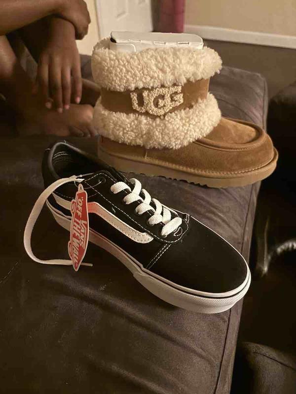 Review Thumbnail Image 0 237927891