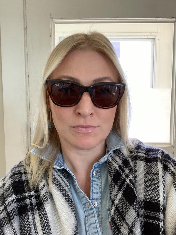 Review Thumbnail Image 0 206057329