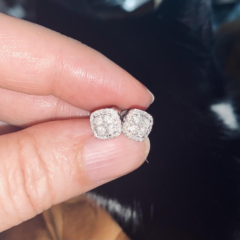 Review Thumbnail Image 0 234368925