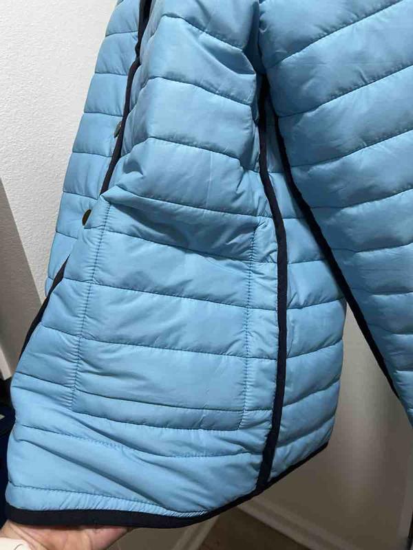 Review Thumbnail Image 0 248513861