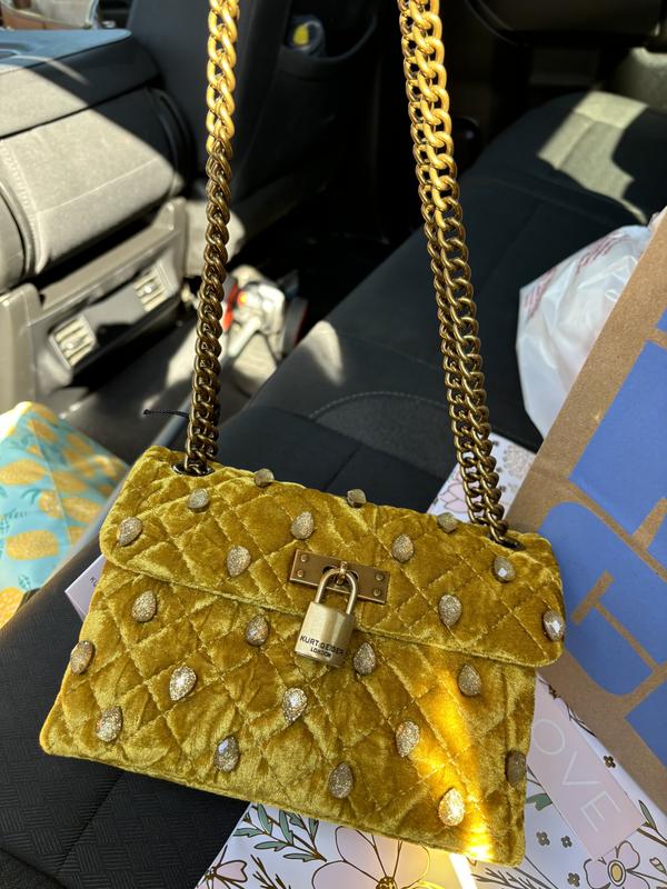 Review Thumbnail Image 2 237057210