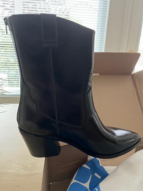 Review Thumbnail Image 0 241370011