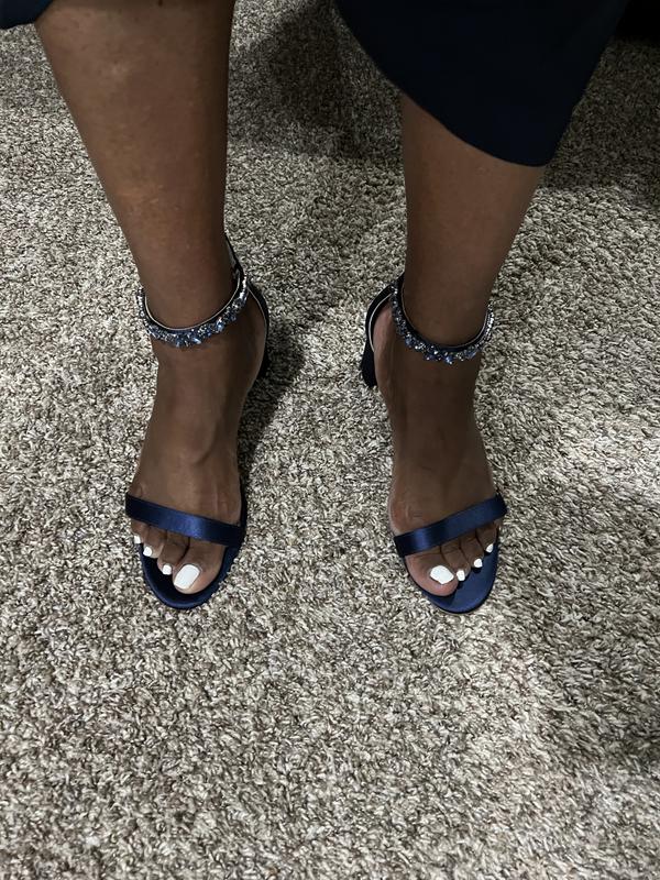 Review Thumbnail Image 1 228399694