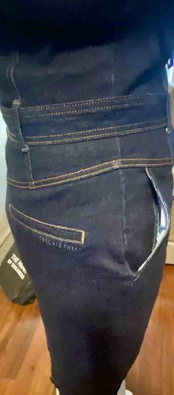 Review Thumbnail Image 1 244795510