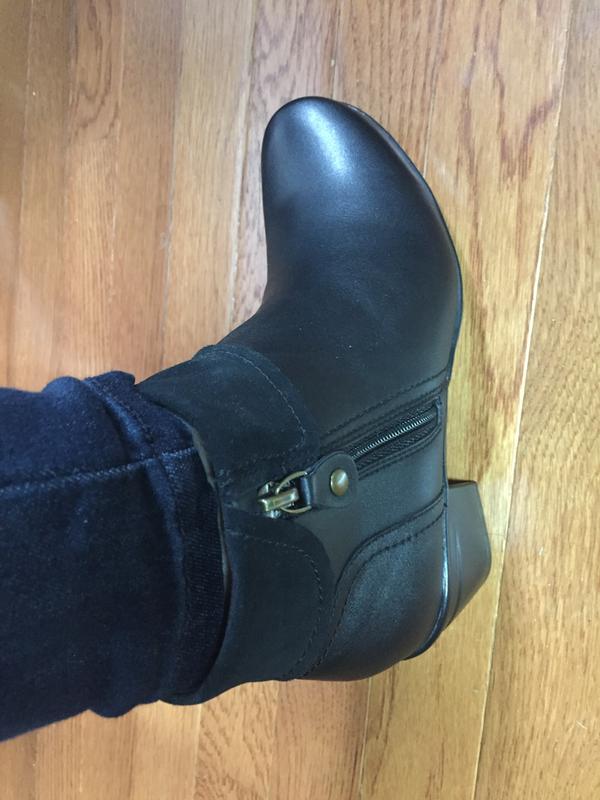 clarks emslie twist bootie