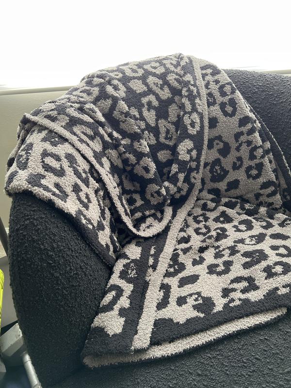 Customer photo for "Comfy throw"