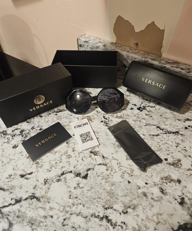 Review Thumbnail Image 0 236721501