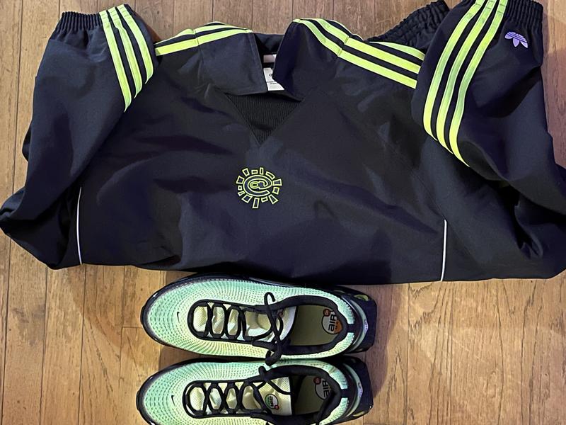 Review Thumbnail Image 0 247525711