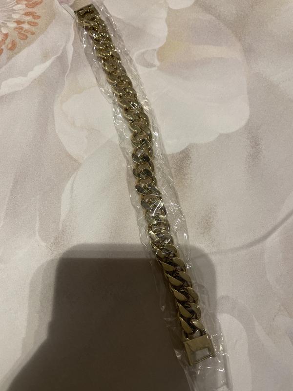 Review Thumbnail Image 0 248236857