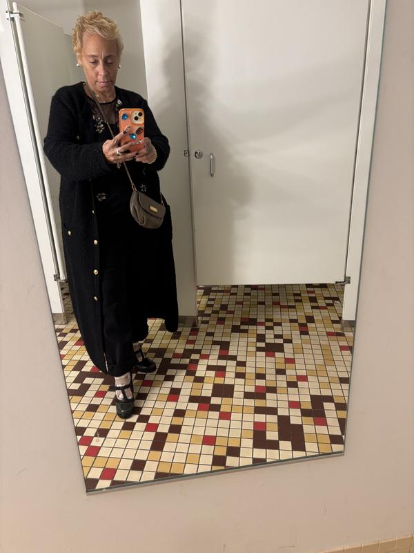 Review Thumbnail Image 0 247389393