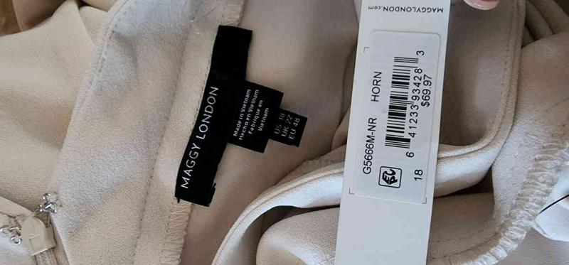 Review Thumbnail Image 0 222978395