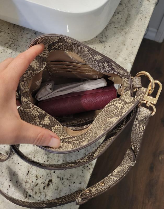 Review Thumbnail Image 0 245064271