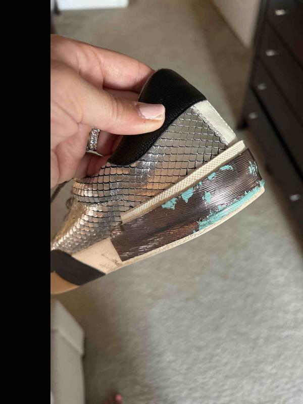 Customer photo for "did not last"