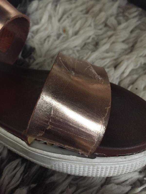 Review Thumbnail Image 0 181916075