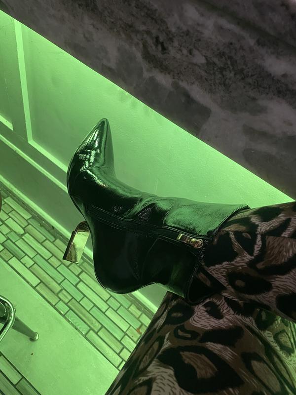 Review Thumbnail Image 0 221438528