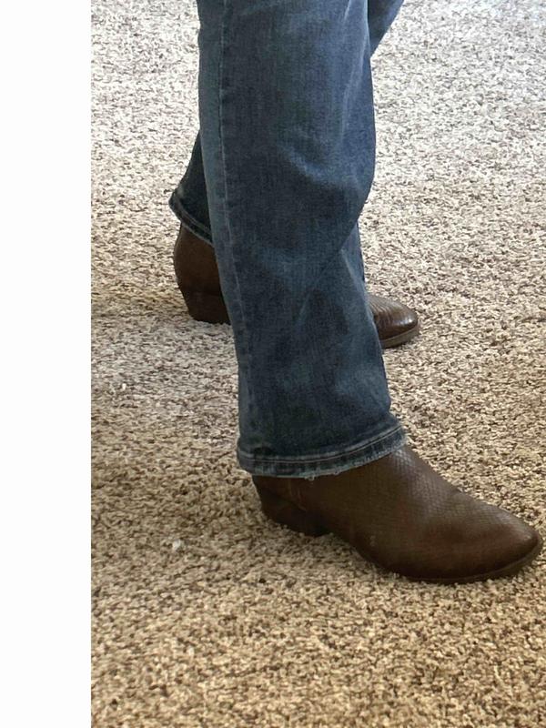 Review Thumbnail Image 0 229993666