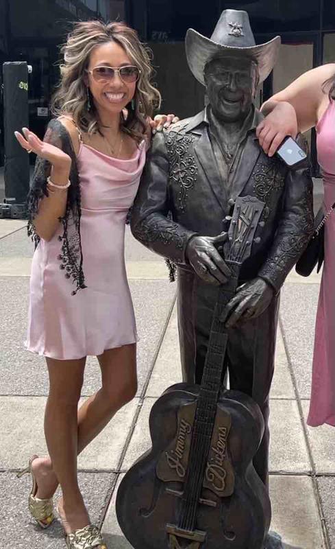 Review Thumbnail Image 0 225489140