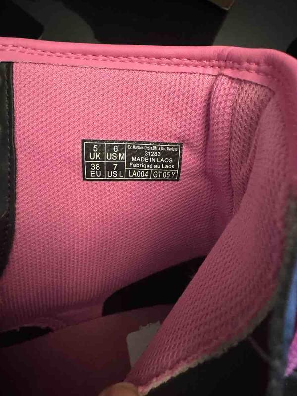 Customer photo for "wrong boot sent"